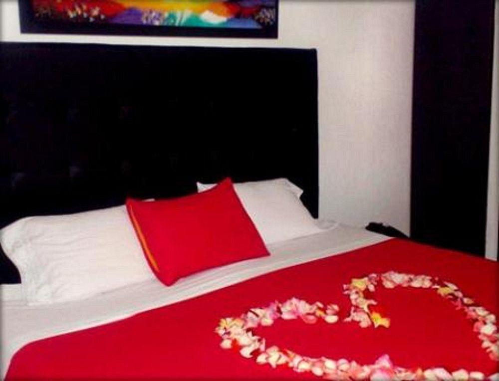 Hotel Aj Ferial Bogota Exterior photo
