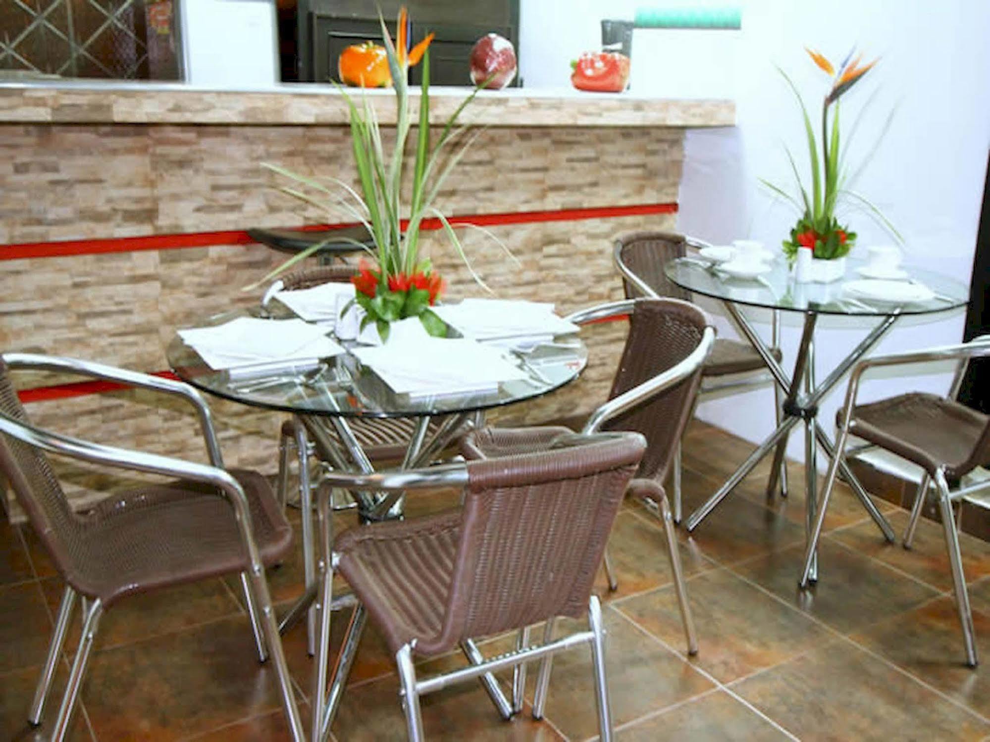 Hotel Aj Ferial Bogota Exterior photo