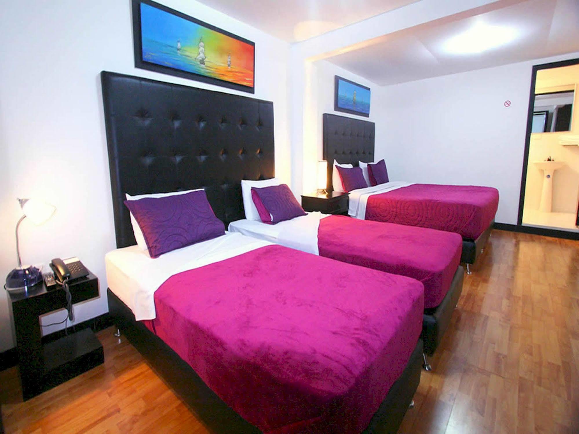 Hotel Aj Ferial Bogota Exterior photo